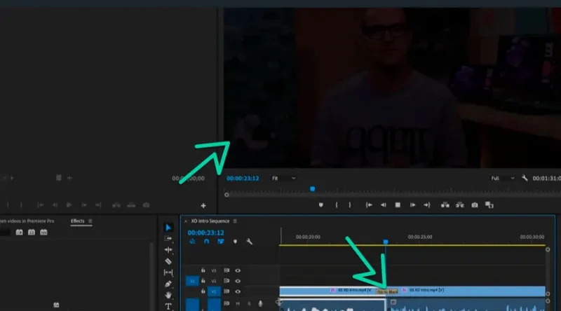 dip to black effect transition on the preview monitor in premiere pro